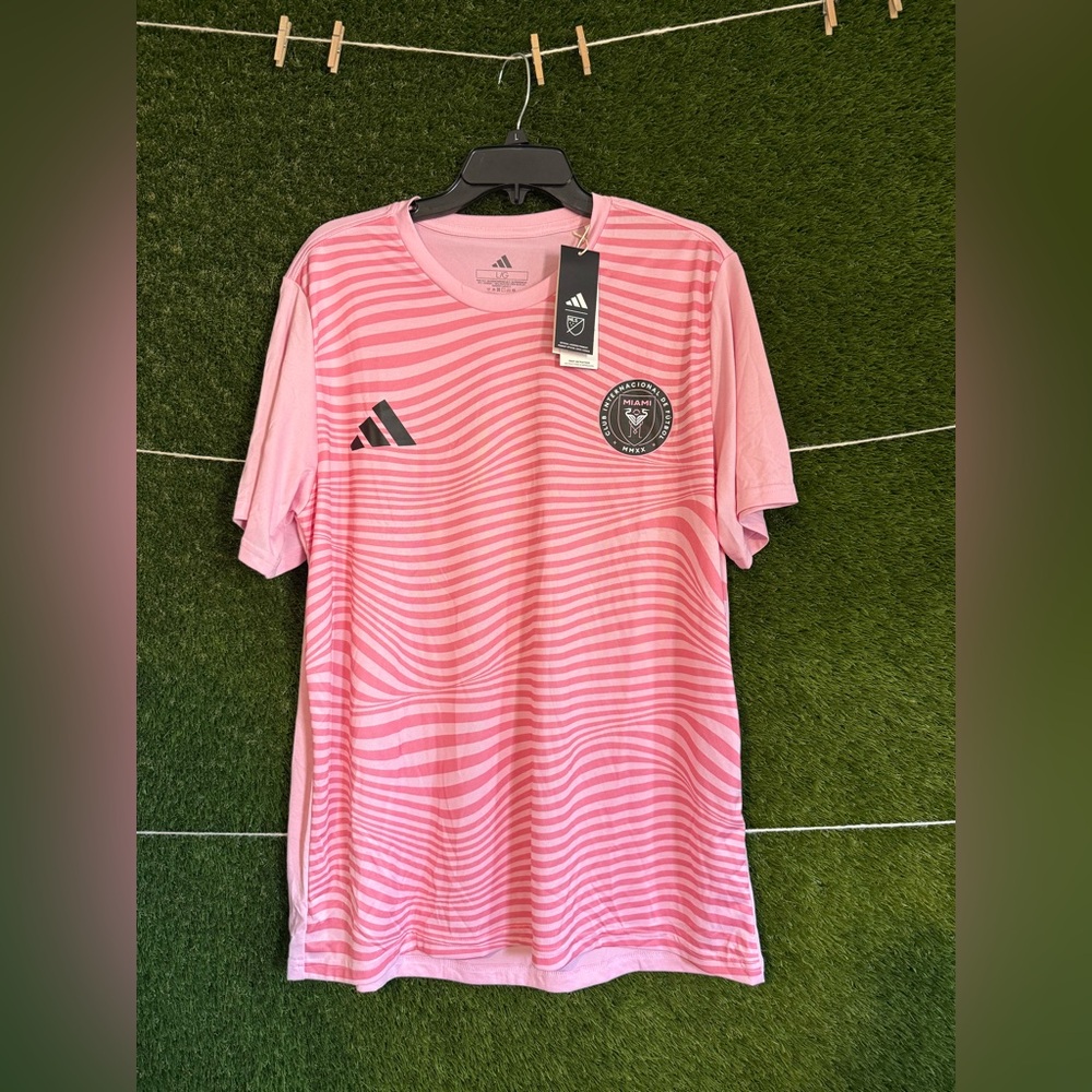 Men’s Size L Pink Miami Club International De Futbol MMXX Messi T-shirt
